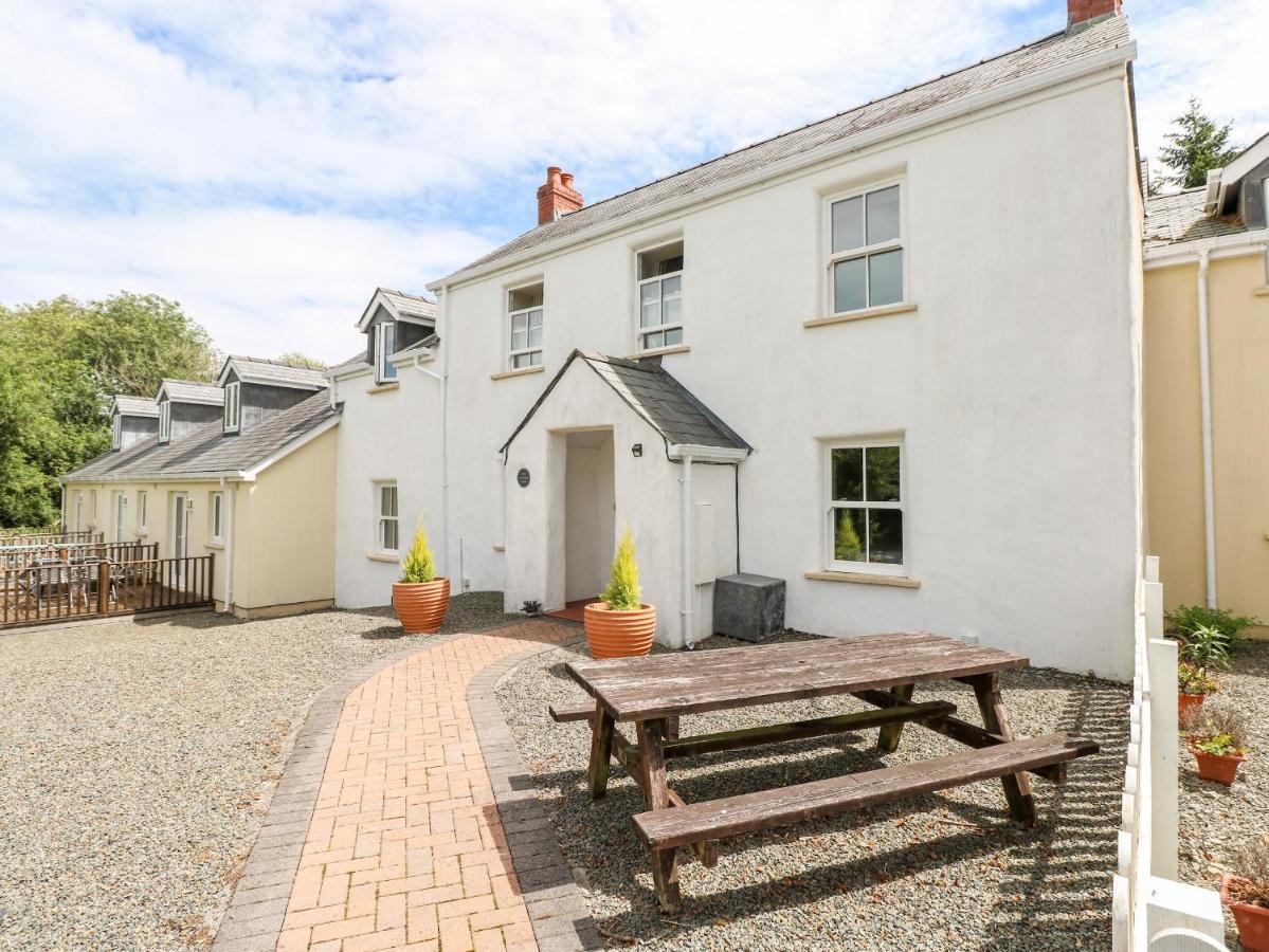 Villa The Farm House Tenby Exterior foto